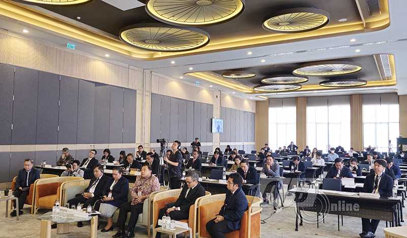 oàn cảnh buổi lễ ký kết.