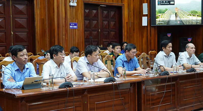 Các đại biểu tham dự hội nghị.