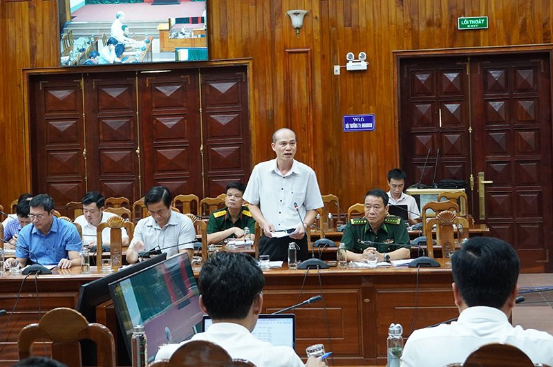 Các đại biểu phát biểu tại hội nghị.