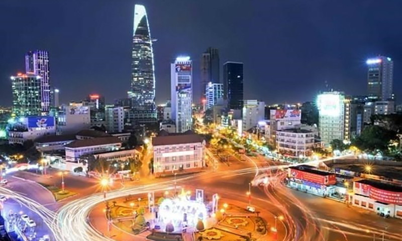  Một góc thành phố Hồ Chí Minh hôm nay. (Ảnh minh họa: TTXVN)