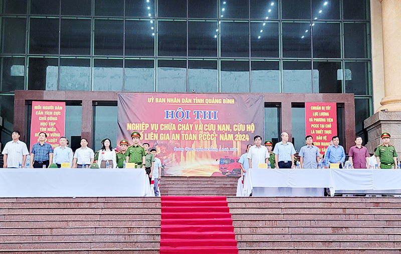 Các đại biểu tham dự hội thi