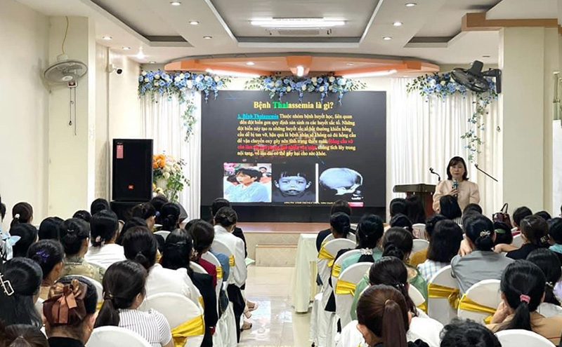 Tập huấn cập nhật kiến thức về sàng lọc và chẩn đoán bệnh tan máu bẩm sinh cho cán bộ y tế cơ sở.