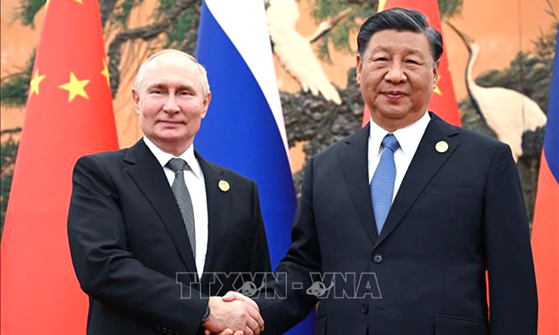 Chủ tịch Trung Quốc Tập Cận Bình (phải) và Tổng thống Nga Vladimir Putin tại cuộc hội đàm ở Bắc Kinh ngày 18/10/2023. Ảnh: AFP/TTXVN