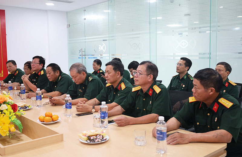  Các đại biểu tham dự lễ ký kết.