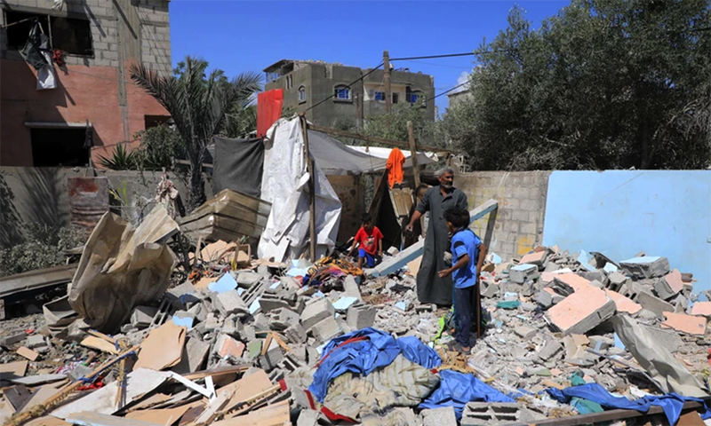 Cảnh đổ nát sau cuộc không kích của Israel tại Dải Gaza ngày 7/5/2024. (Ảnh: THX/TTXVN)