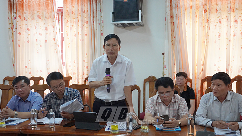 Lãnh đạo Sở Tài nguyên - Môi trường phát biểu tại buổi làm việc.