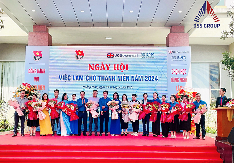 Các đơn vị, DN tham gia nhận kỷ niệm chương của BTC
