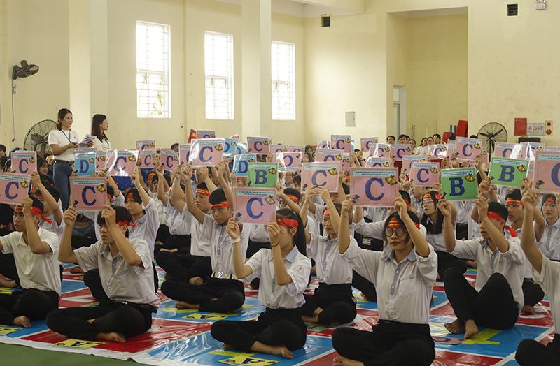 Các thí sinh tham gia hội thi.