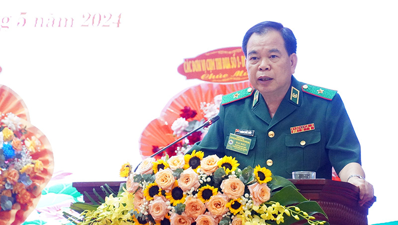 Đồng chí Thiếu tướng Phùng Quốc Tuấn phát biểu chỉ đạo tại đại hội