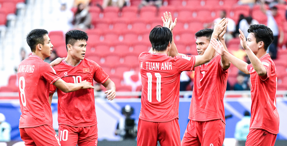 Hai trận đấu tới sẽ là bước tập dượt và hoàn thiện dần đội hình cho thầy trò HLV Kim Sang-sik. Ảnh: VFF