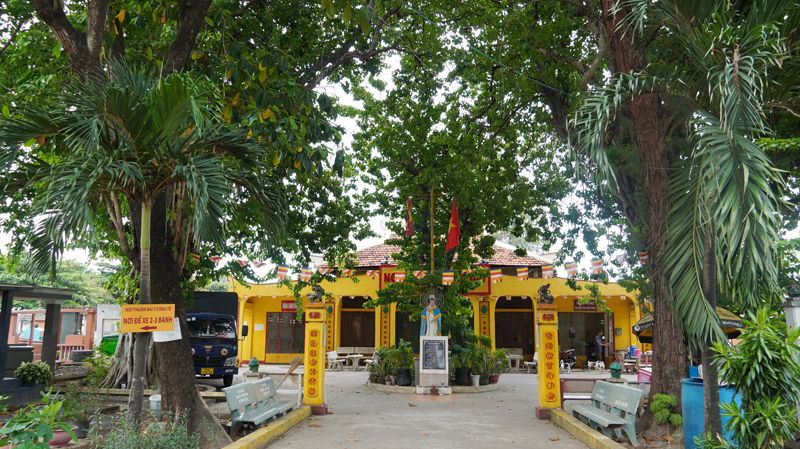 Nghĩa trang Thuận Bài nơi yên nghỉ của hơn 4.000 ngôi mộ lớn nhỏ nằm yên bình ở Quận 12.