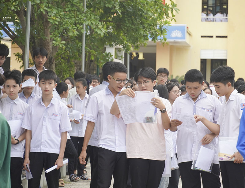 Đa số thí sinh đều làm hài lòng với bài thi của mình
