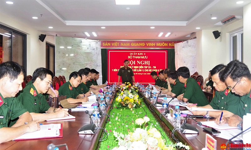 Toàn cảnh hội nghị.
