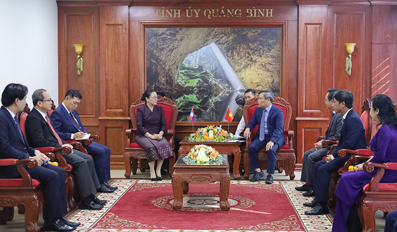 Quang cảnh buổi tiếp.