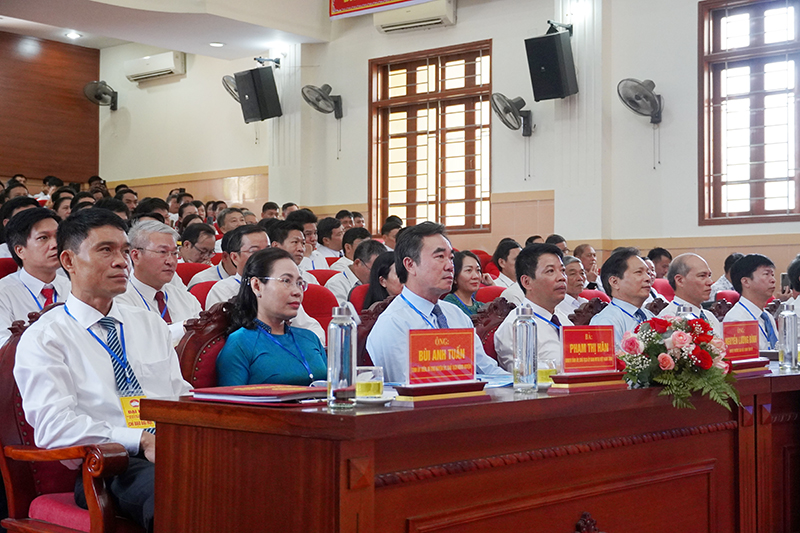 Các đại biểu tham dự đại hội.