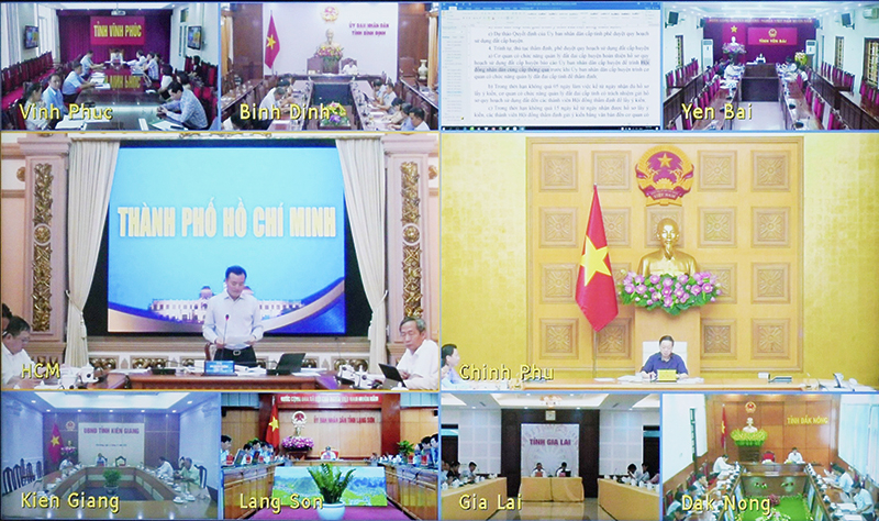 Các điểm cầu địa phương tham dự hội nghị.