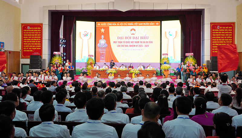 Quang cảnh đại hội.