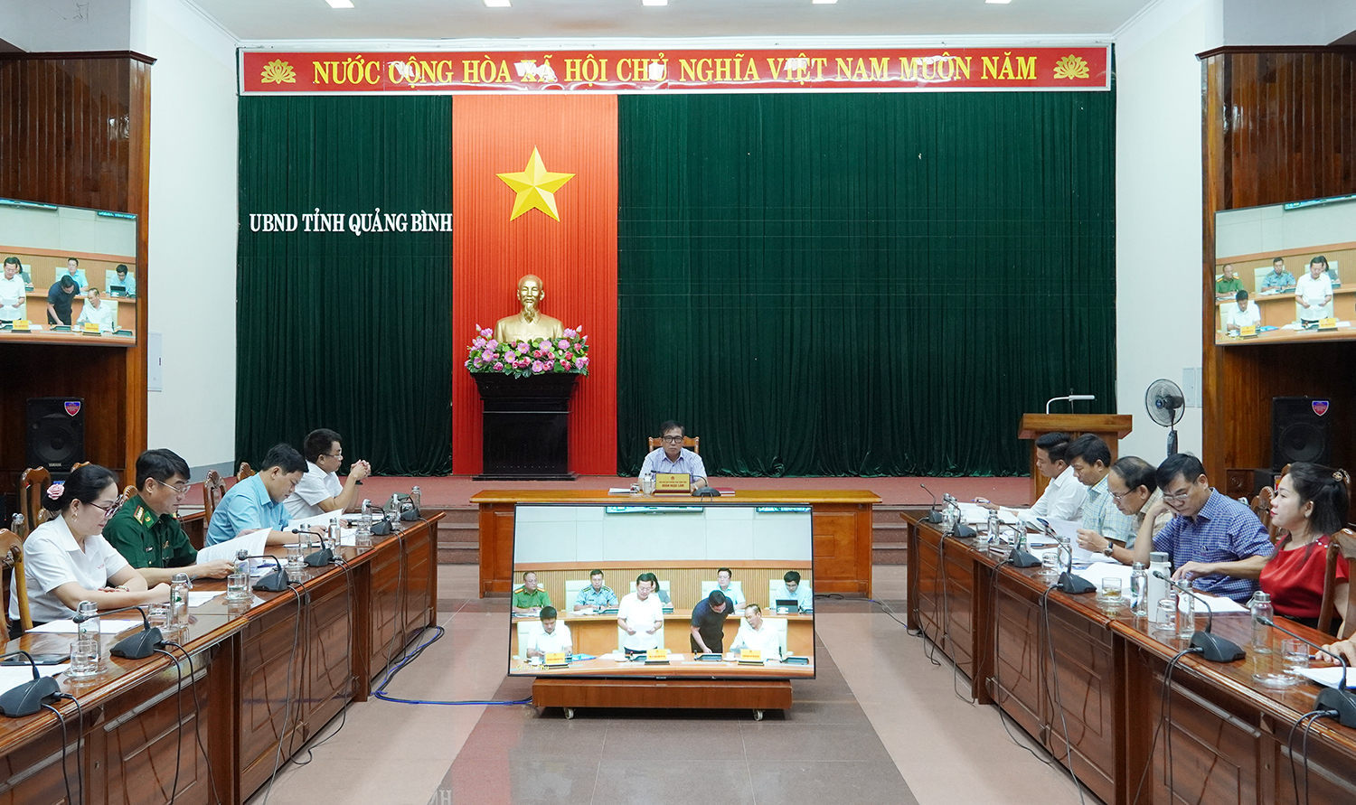 Quang cảnh hội nghị tại điểm cầu tỉnh Quảng Bình.