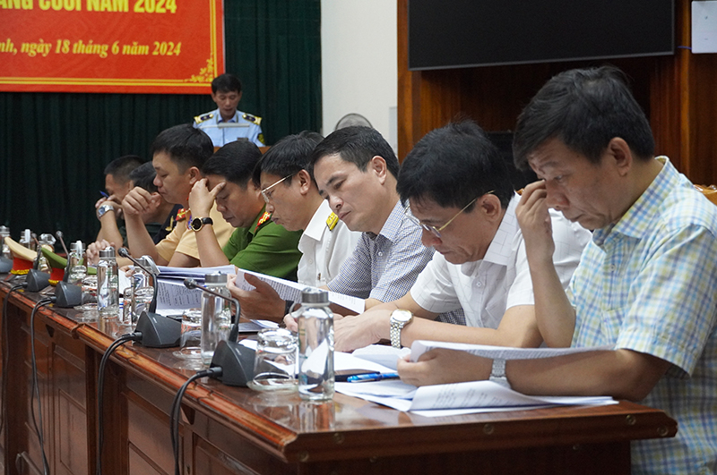 Các đại biểu dự hội nghị.