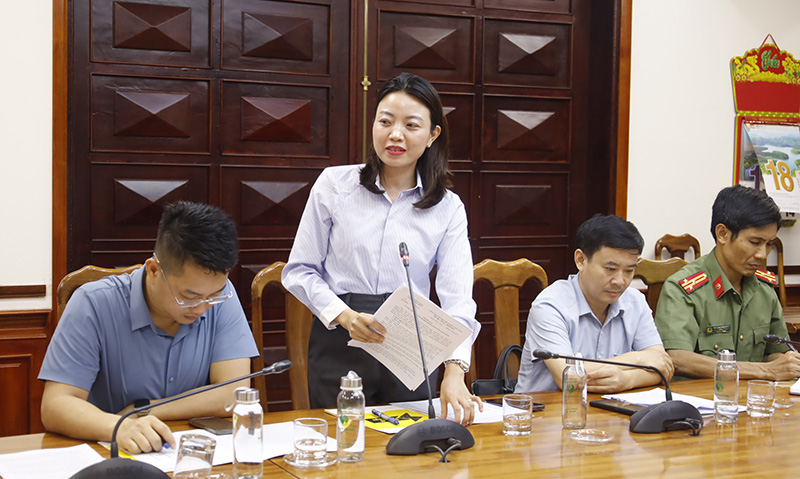 Đại diện lãnh đạo Sở Du lịch góp ý về công tác truyền thông giải chạy.