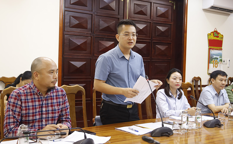 Đại diện Tỉnh đoàn phát biểu tại buổi làm việc. 