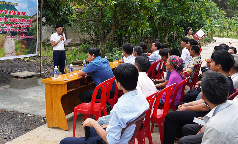 Quang cảnh buổi lễ.