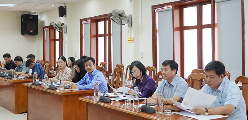 Các đại biểu tham dự buổi họp báo.