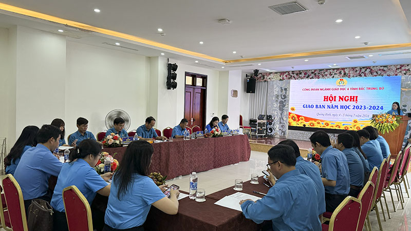 Toàn cảnh hội nghị