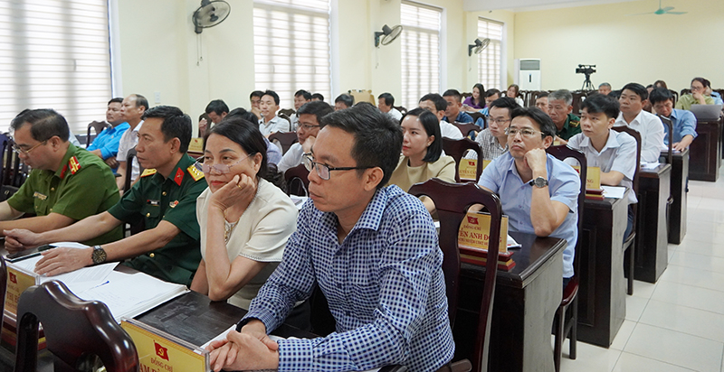 Các đại biểu tham dự hội nghị.