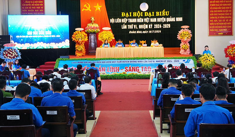 Quang cảnh đại hội. 
