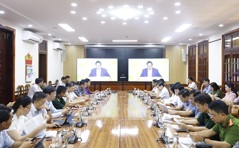 Toàn cảnh hội nghị tại điểm cầu Quảng Bình.