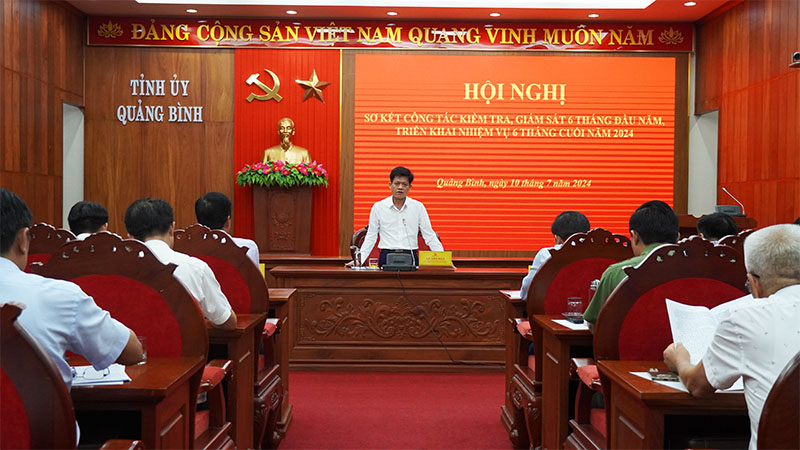 Quang cảnh hội nghị