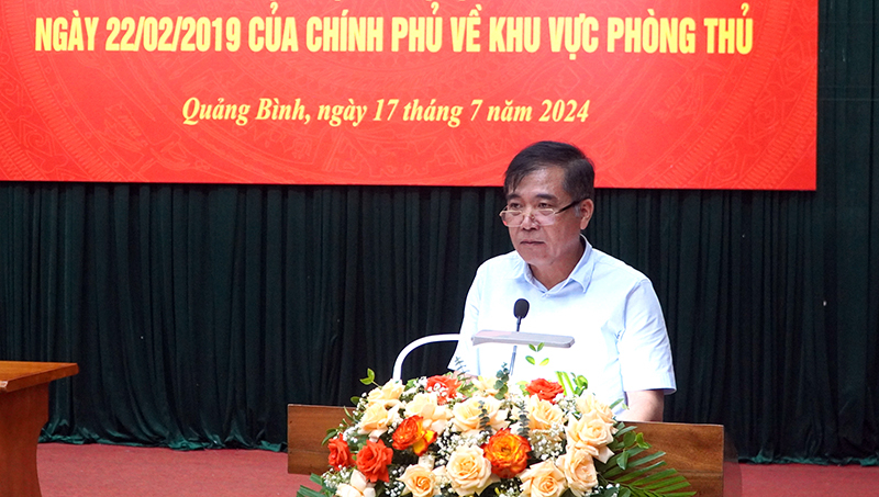 Đồng chí Phó Chủ tịch Thường trực UBND tỉnh Đoàn Ngọc Lâm tiếp thu các ý kiến và kết luận hội nghị