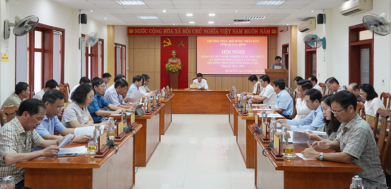 Quang cảnh hội nghị.
