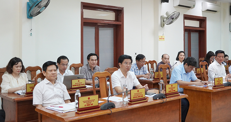 Các đại biểu tham dự hội nghị.
