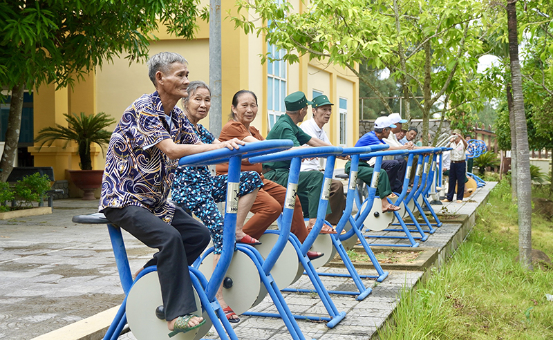 Các thương binh, bệnh binh điều dưỡng tại Trung tâm Điều dưỡng luân phiên người có công tỉnh.