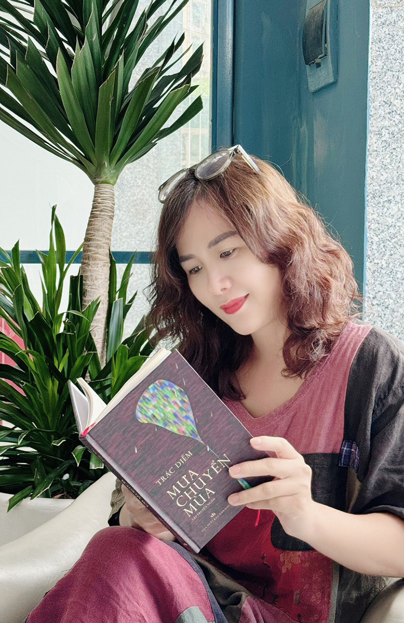 Nhà văn Trác Diễm và tập truyện ngắn tâm huyết về đề tài thương binh, liệt sỹ “Mưa chuyển mùa”.