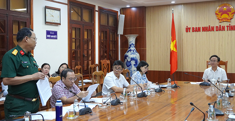  Các đại biểu tham gia thảo luận.