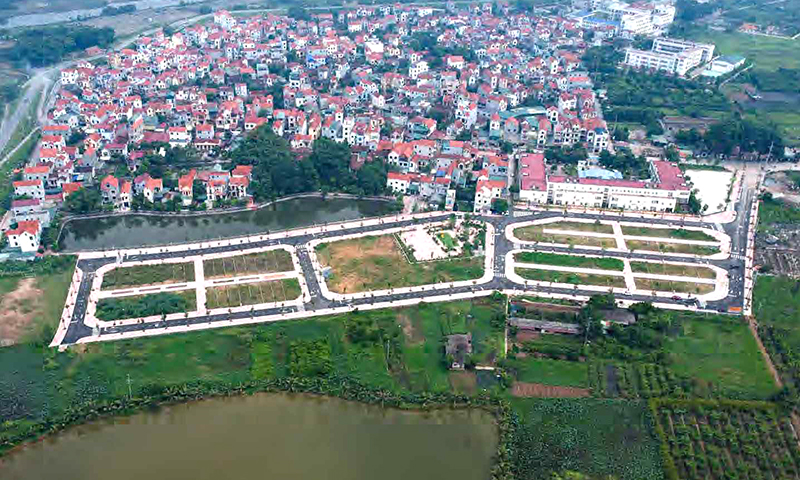 Các lô đất được đưa ra đấu giá tại huyện Hoài Đức (Hà Nội) ngày 19/8/2024. Có lô đất được nhà đầu tư trả gấp hơn 18 lần so với giá khởi điểm.