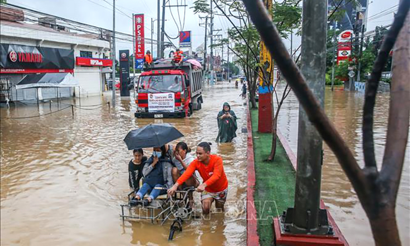 Ngập lụt do mưa lớn gây ra bởi bão Yagi ở tỉnh Rizal, Philippines ngày 2/9/2024. Ảnh: THX/TTXVN