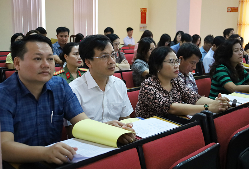  Các học viên tham dự lớp bồi dưỡng.