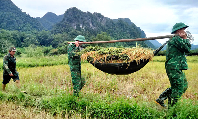 Cán bộ, chiến sĩ Đồn Biên phòng 