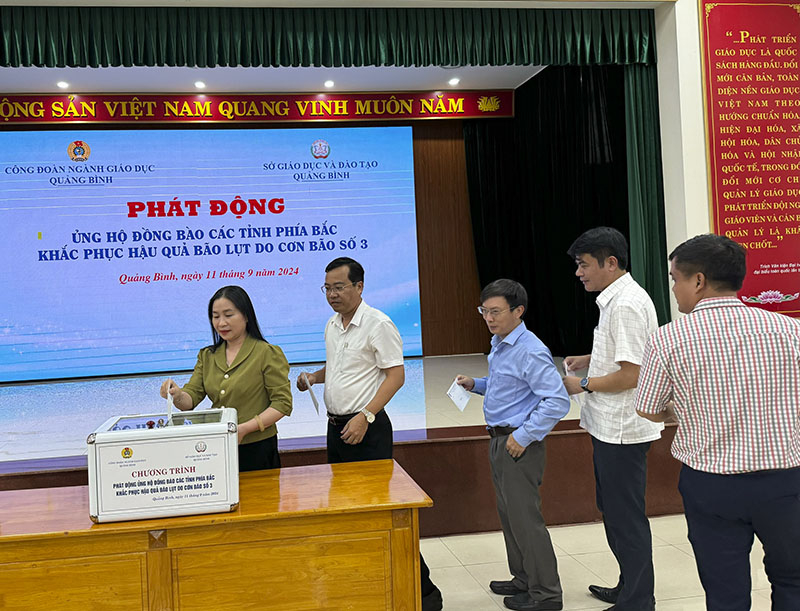 Sự giúp đỡ về tinh thần, vật chất kịp thời là nguồn động viên rất lớn đối với cán bộ, giáo viên, học sinh vũng bão, lũ