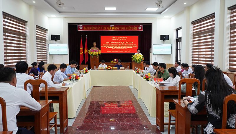 Quang cảnh hội thảo.