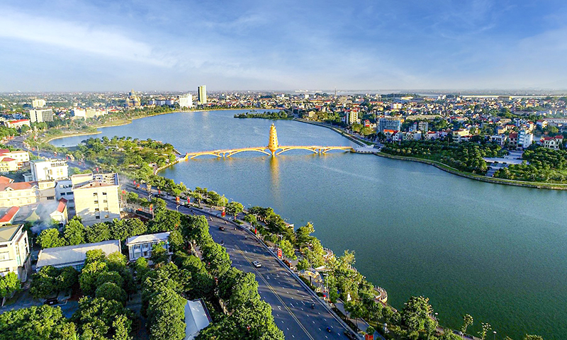 Thành phố Việt Trì vươn mình trong diện mạo đô thị xanh, hiện đại, văn minh. Ảnh: Đức Hoàng