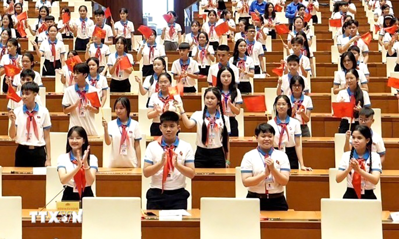 Đại biểu tham gia phiên họp giả định Quốc hội trẻ em năm 2023. (Nguồn: TTXVN phát)