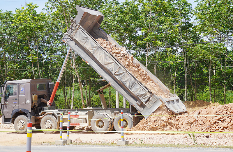 2. Chủ động phối hợp với các địa phương kiểm tra lĩnh vực khai thác khoáng sản làm vật liệu xây dựng thông thường.