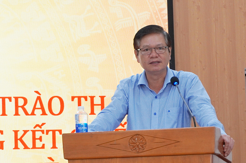 Đại diện lãnh đạo Đảng ủy Khối doanh nghiệp tỉnh phát biểu chỉ đạo tại hội nghị.