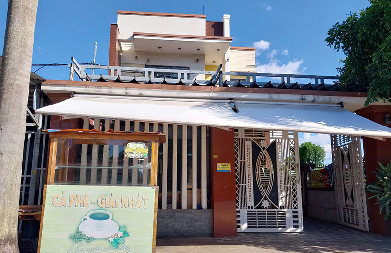 Ngôi nhà đang chờ được thi hành án.