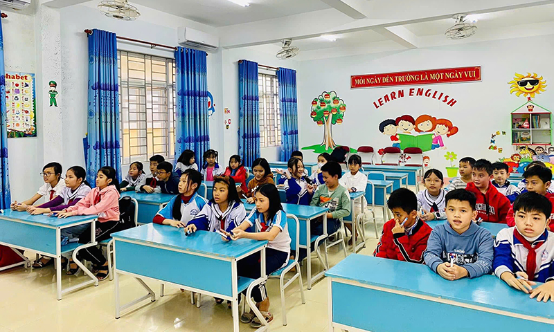 Trường tiểu học Đức Ninh Đông (TP. Đồng Hới) đã thực hiện thành công mô hình ứng dụng chuyển đổi số trong dạy học tiếng Anh.